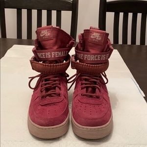 Air Force one high top force is female
